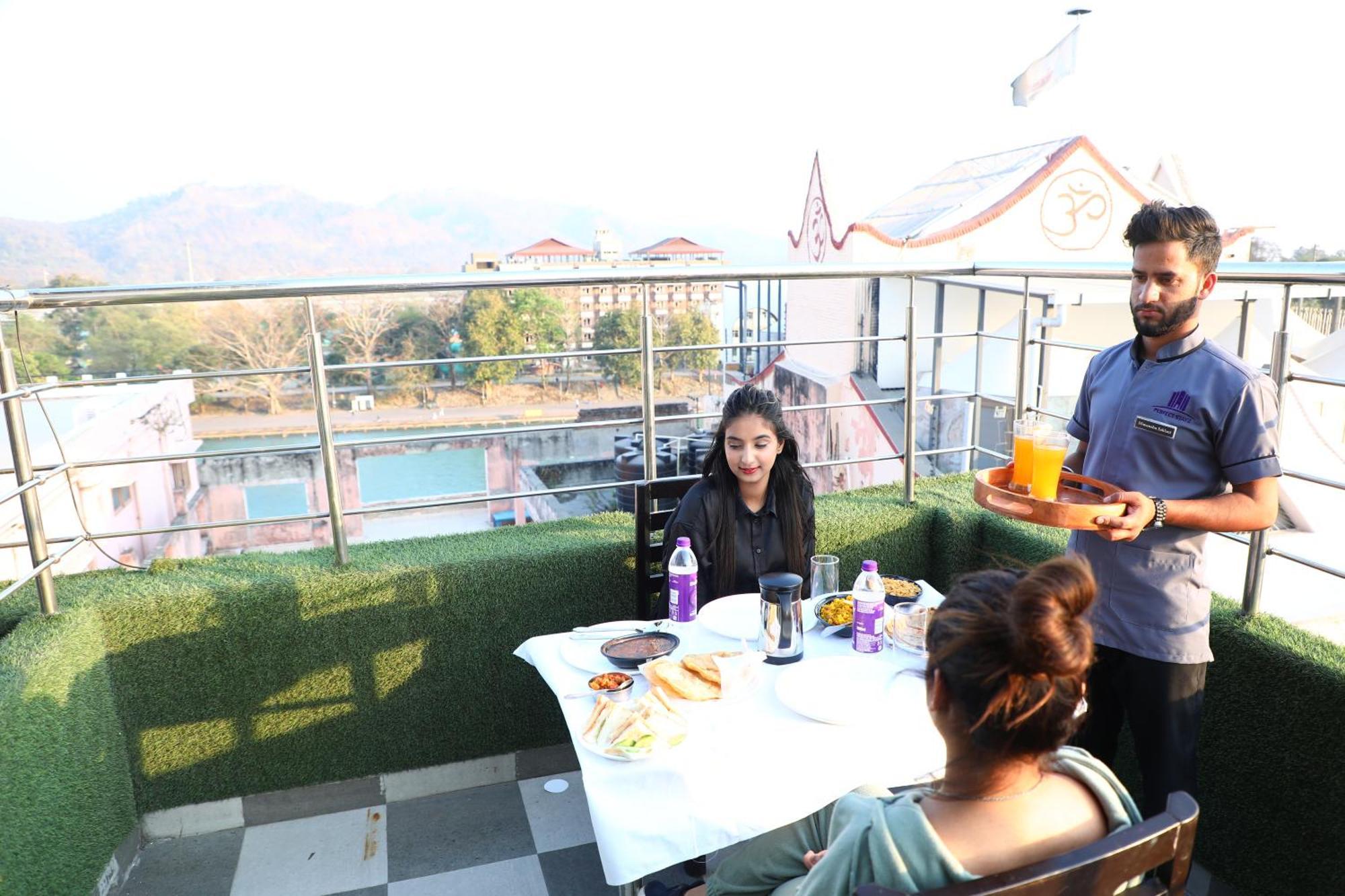 Perfectstayz Premium @Harkipauri Road Haridwār Dış mekan fotoğraf